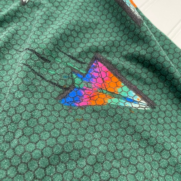 Gently Worn LuLaRoe Leggings Fits 12-20 Paper Airplane Print. - Picture 2 of 3